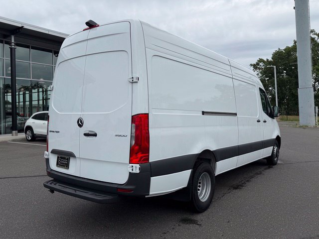 Used 2026 Mercedes-Benz Sprinter 3500 image 7