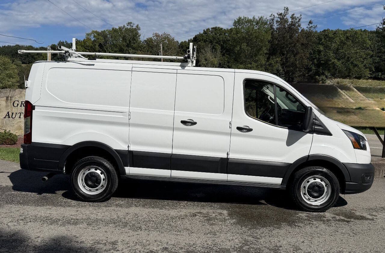 Used 2020 Ford Transit 250 Low Roof RWD image 2