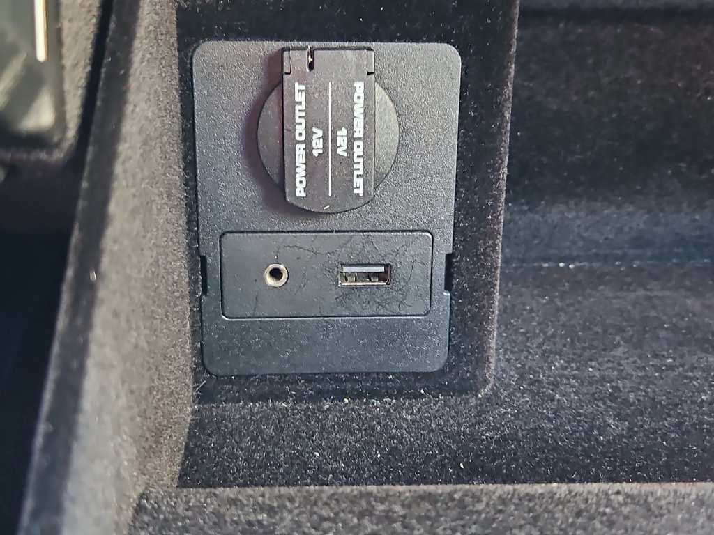 Certified 2016 Porsche Boxster Spyder RWD image 20