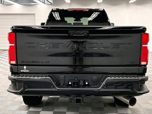 Used 2025 Chevrolet Silverado 2500 LT w/ Trail Boss Package image 4