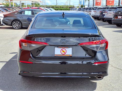 Used 2024 Honda Civic Sport image 5