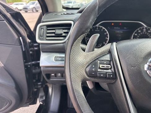 Used 2017 Nissan Maxima 3.5 SL FWD image 17