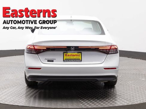 Used 2025 Honda Accord LX image 6