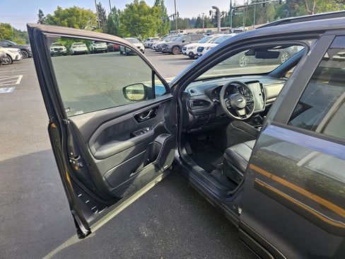 Certified 2025 Subaru Forester Touring AWD/4WD image 19