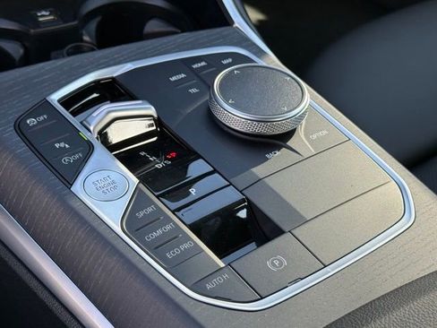 New 2026 BMW 330i Sedan w/ Convenience Package image 23