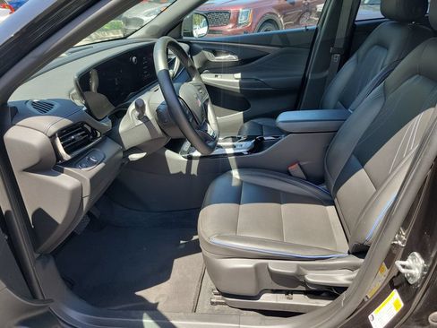 Used 2024 Buick Envista Sport Touring FWD image 26