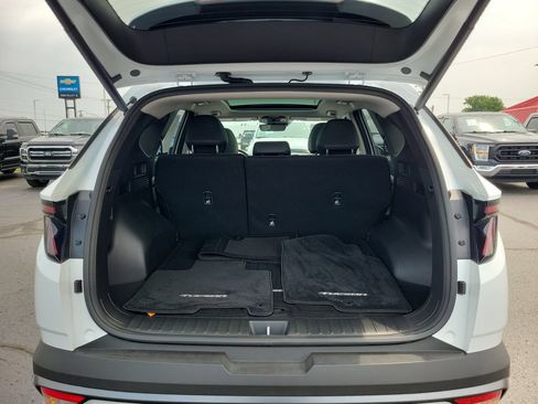 Used 2025 Hyundai Tucson SEL AWD/4WD image 10