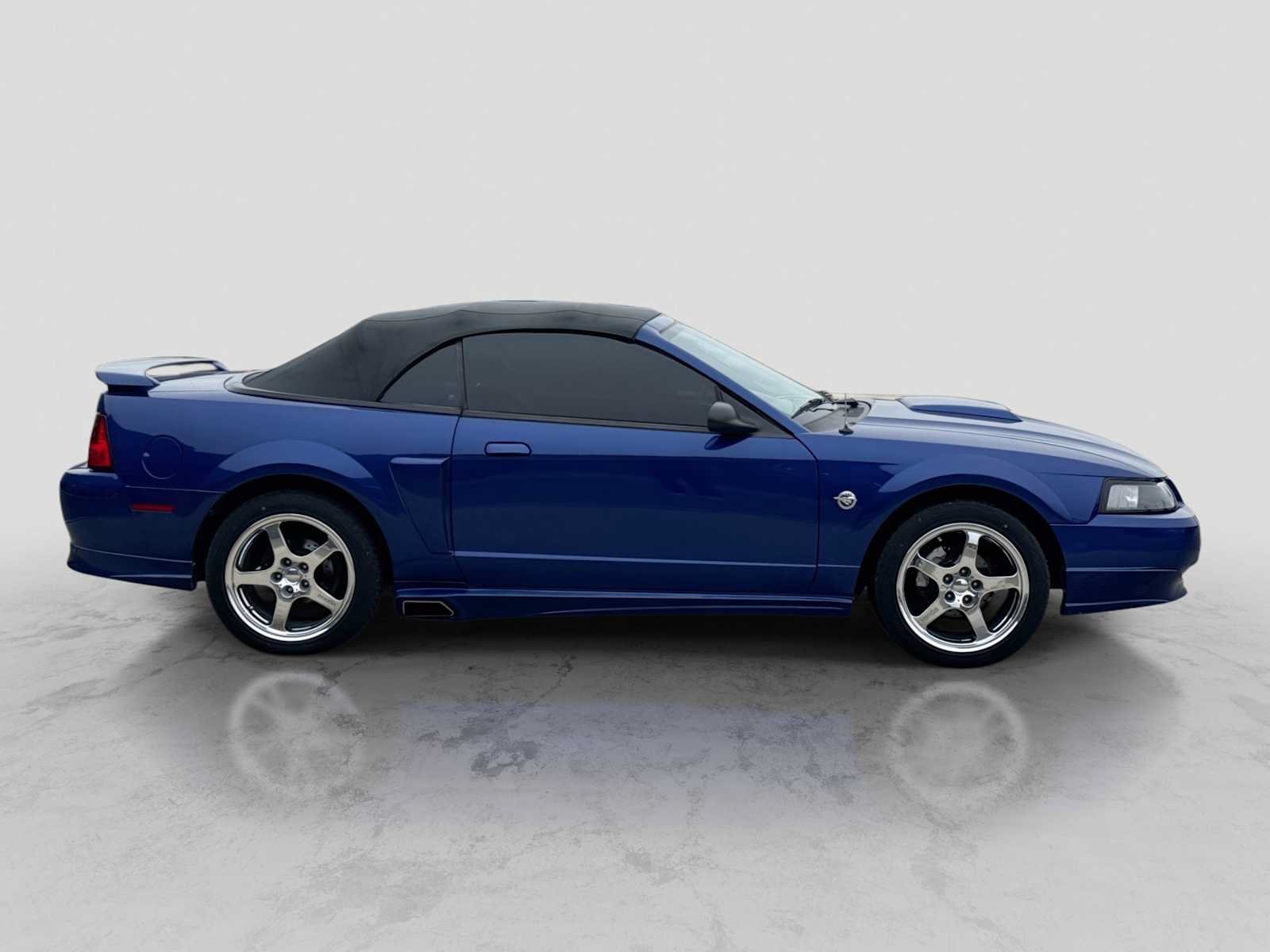 Used 2004 Ford Mustang GT RWD image 7