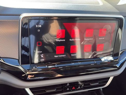 New 2026 Volkswagen Atlas Peak Edition AWD/4WD image 12