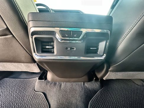 Used 2024 GMC Sierra 1500 Denali image 22