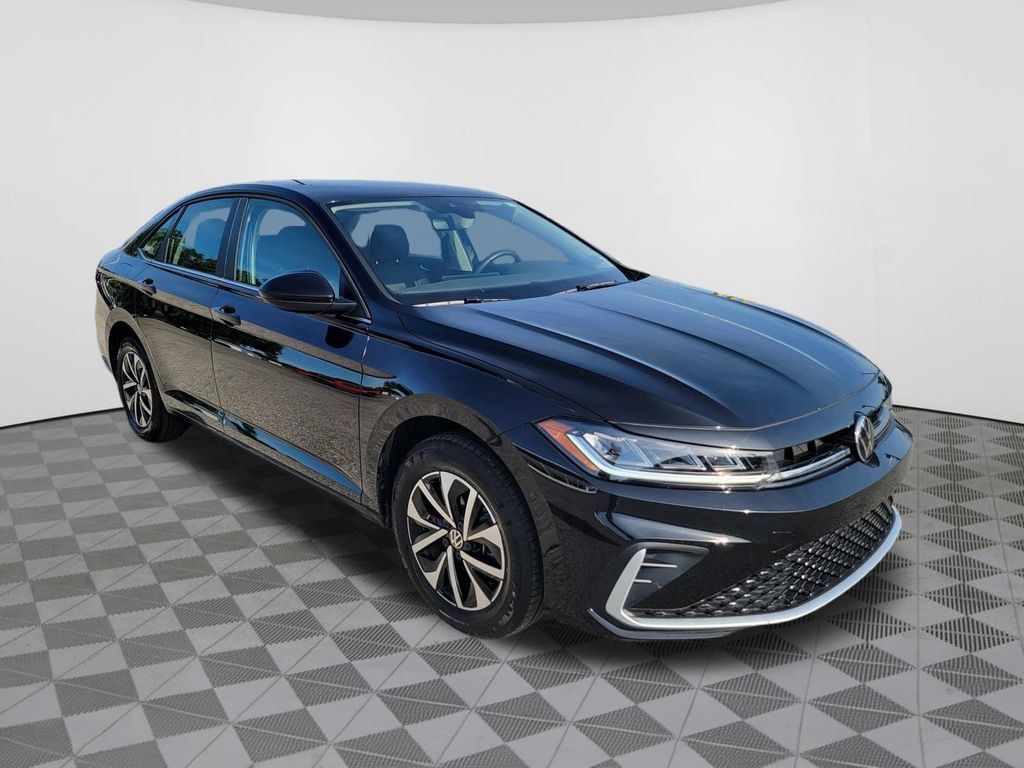 Used 2025 Volkswagen Jetta S FWD image 4