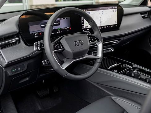 New 2026 Audi Q3 quattro 2.0T AWD/4WD image 18