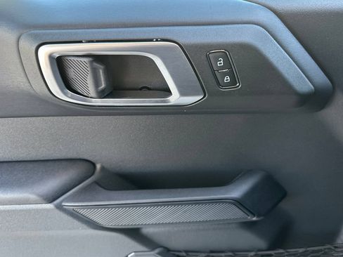 New 2026 Ford Bronco Badlands AWD/4WD image 11