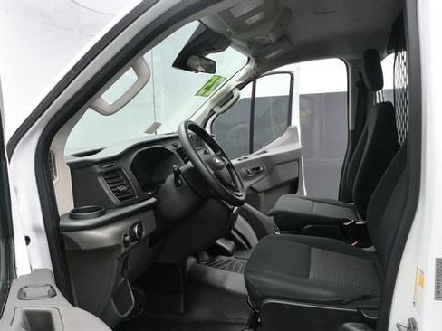 Used 2025 Ford Transit 250 Low Roof w/ Exterior Upgrade Package RWD image 22