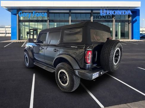 Used 2025 Ford Bronco Badlands AWD/4WD image 3