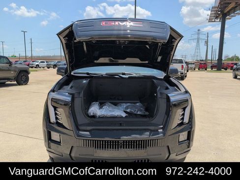New 2026 GMC Sierra EV Elevation image 30