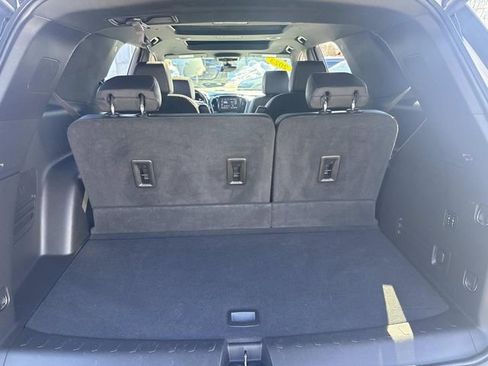 Used 2023 Chevrolet Traverse High Country image 8