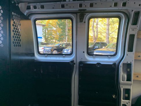 Certified 2024 Chevrolet Express 2500 w/ Driver Convenience Package image 42