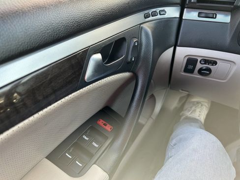 Used 2008 Acura TL image 17