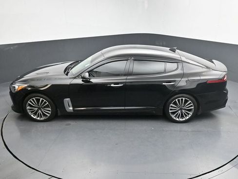 Used 2019 Kia Stinger AWD/4WD image 27