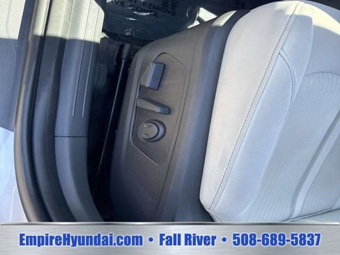 Certified 2023 Hyundai Sonata SEL w/ Cargo Package FWD image 17