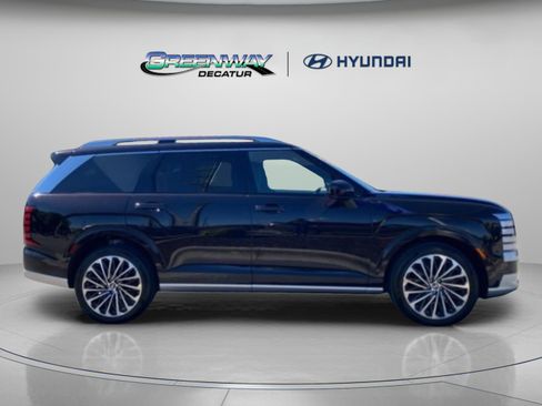 New 2026 Hyundai Palisade Calligraphy FWD image 9