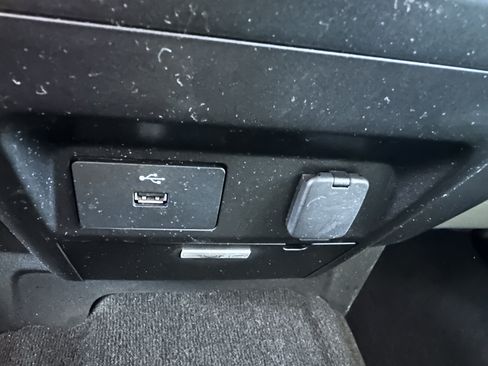 Used 2018 Ford F150 XLT w/ Equipment Group 301A Mid RWD image 53