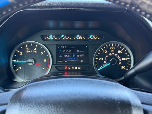 Used 2018 Ford F150 XLT w/ Equipment Group 302A Luxury AWD/4WD image 24