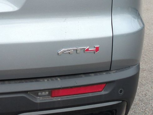 Used 2025 GMC Acadia AT4 w/ Luxury Package AWD/4WD image 51