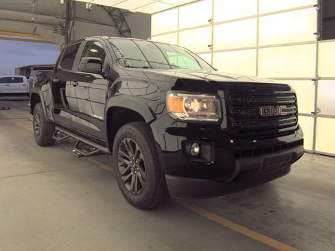 Used 2019 GMC Canyon SLE w/ Driver Alert Package image 5
