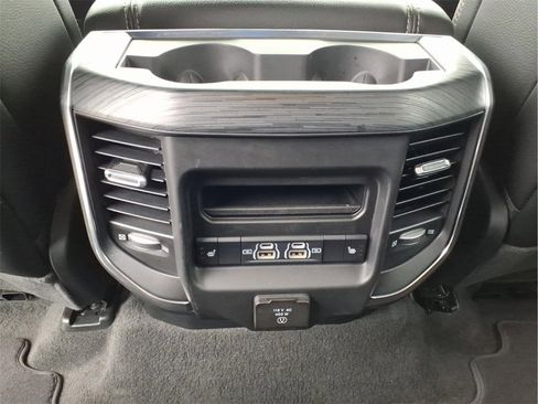 Used 2024 RAM 1500 Laramie image 20
