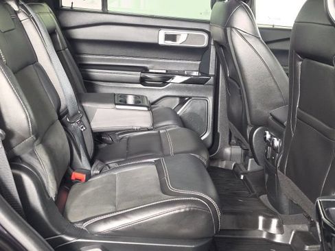 Used 2022 Ford Explorer ST w/ ST Street Pack AWD/4WD image 31