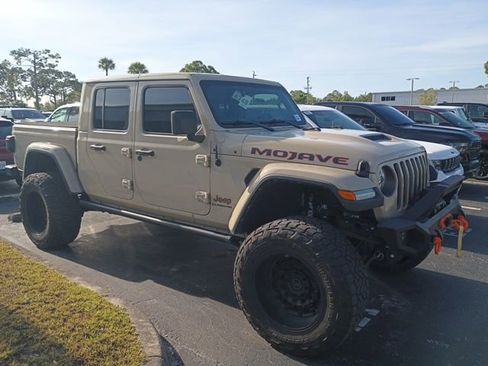 Certified 2022 Jeep Gladiator Mojave w/ LED Lighting Group AWD/4WD image 6