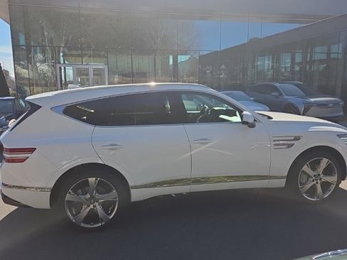 Used 2024 Genesis GV80 3.5T w/ Prestige Package image 7