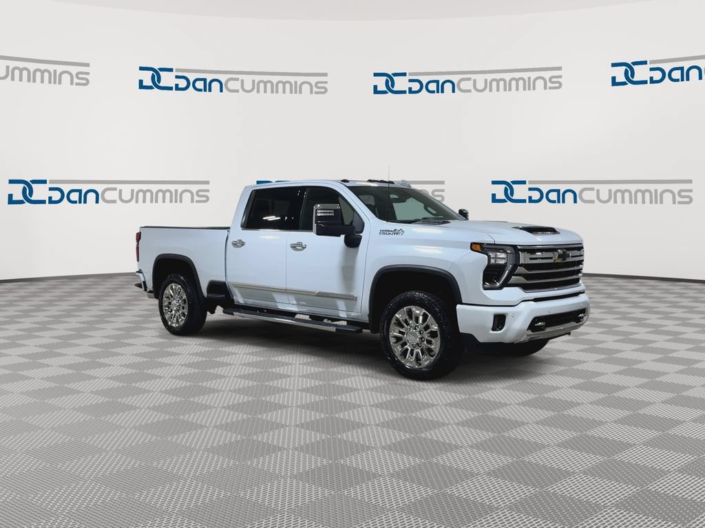 New 2026 Chevrolet Silverado 2500 High Country w/ High Country Premium Package AWD/4WD image 2