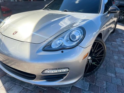 Used 2012 Porsche Panamera S image 49
