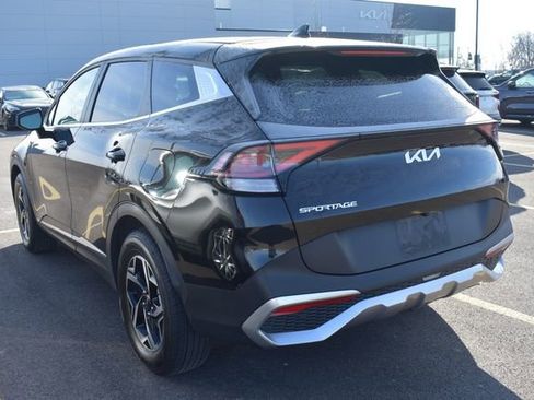 Certified 2023 Kia Sportage LX image 5