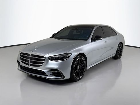 Used 2023 Mercedes-Benz S 500 4MATIC w/ AMG Line image 10