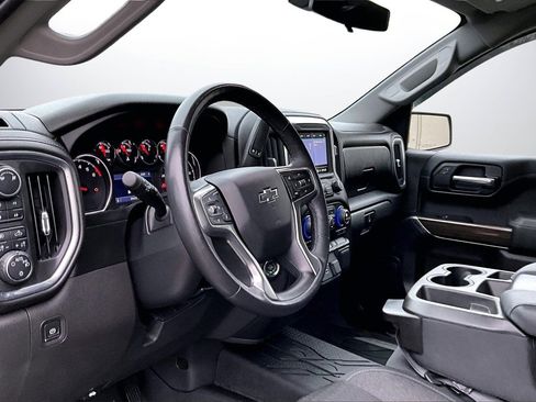 Used 2019 Chevrolet Silverado 1500 LT Trail Boss w/ Convenience Package image 17