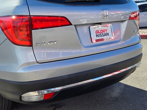 Used 2016 Honda Pilot Touring image 9