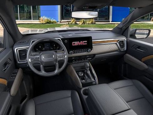 New 2026 GMC Canyon Denali image 15