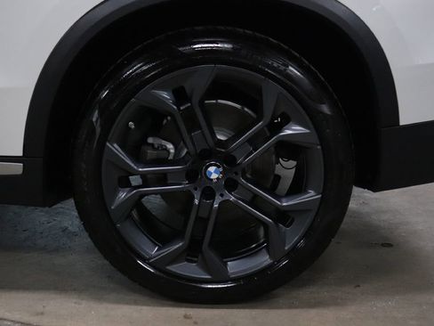 Used 2019 BMW X5 xDrive50i image 39