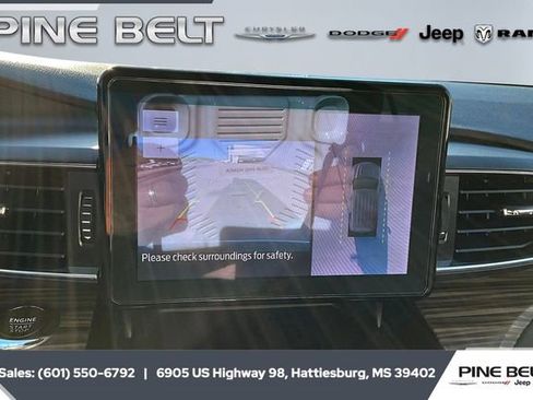 Used 2023 Ford Explorer Limited image 15