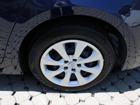Used 2026 Toyota Corolla LE FWD image 13