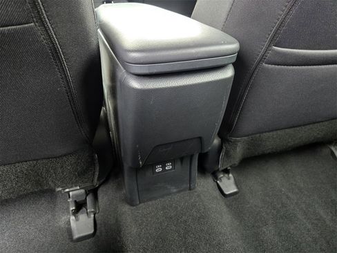 Used 2024 Toyota Prius LE image 11