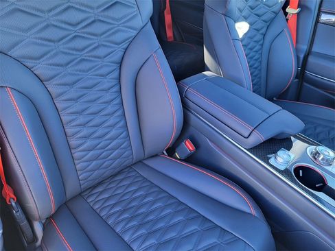 New 2026 Genesis GV80 3.5T e-SC image 14