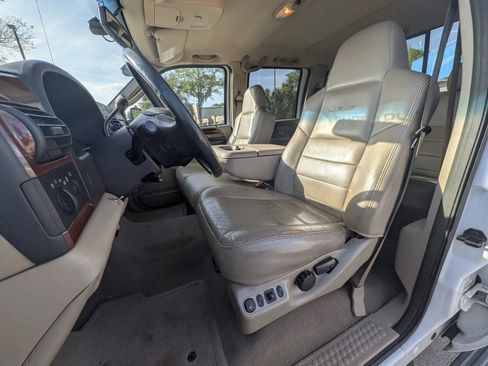 Used 2007 Ford F350 Lariat RWD image 12