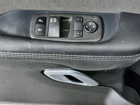 Used 2022 Dodge Challenger GT RWD image 24