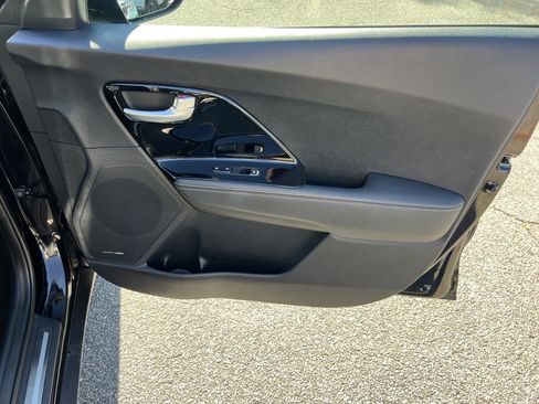 Used 2019 Kia Niro EX Premium w/ Sunroof Package image 14
