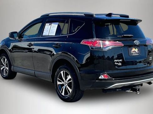 Used 2018 Toyota RAV4 XLE w/ Plus Extra Value Package image 4